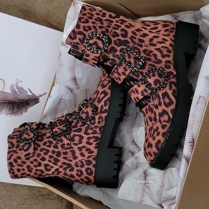 NIB Jessica Simpson Buckle Strap Lug Sole Combat Boots